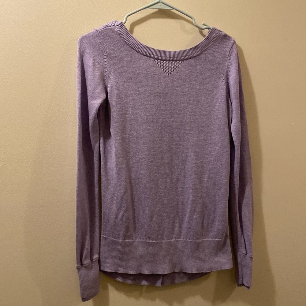 Lululemon womens sweater - small/xs - lilac purple - scoop neck - open back